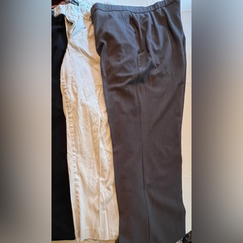 Women’s Lane Bryant and Investments 24W Pants Bundle Set